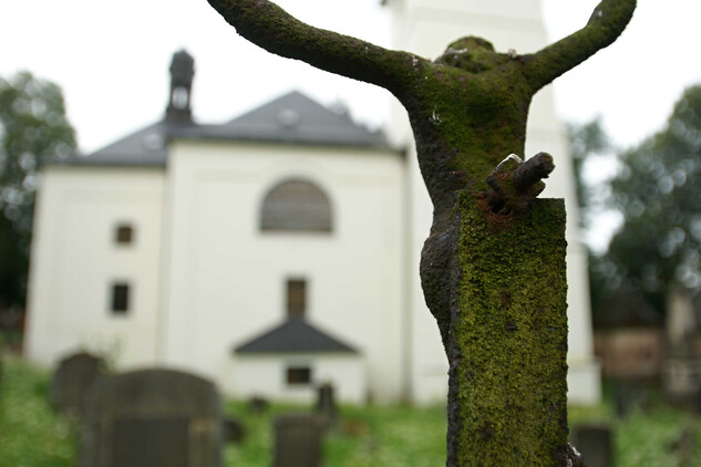 kostel Panny Marie, sv. Jiří a sv. Martina v Martínkovicích